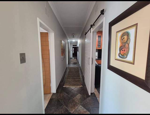 3 BEDROOM HOUSE FOR SALE IN VANDERBIJLPARK SW 5